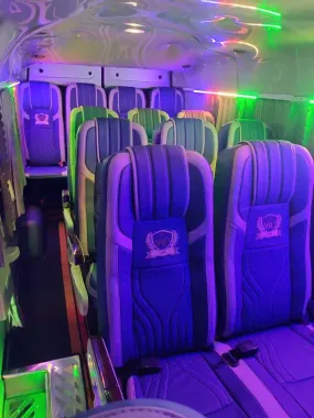 Limousine 16 chổ 01